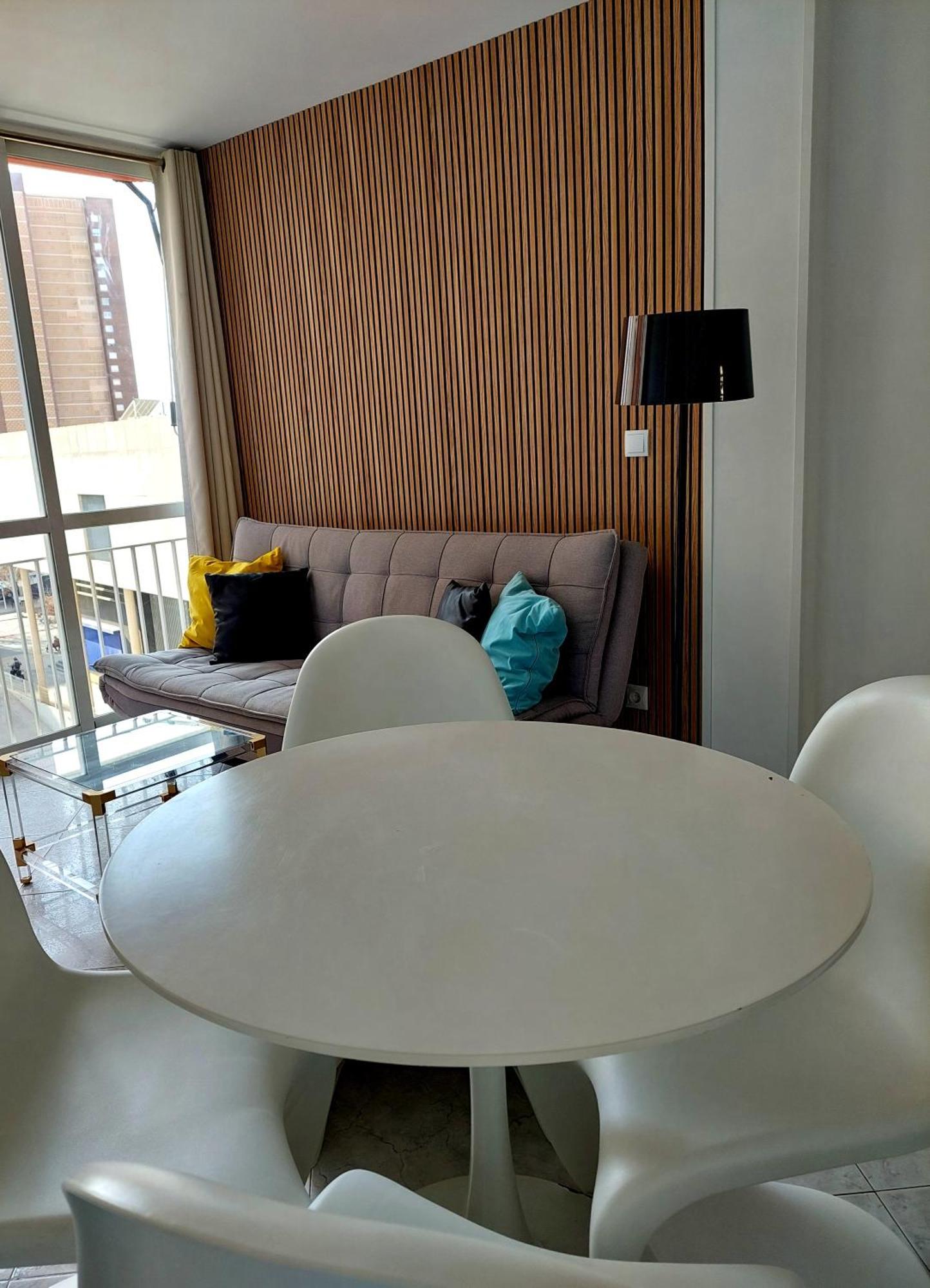 Apartment 48